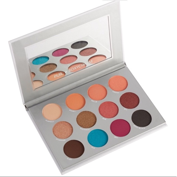 Pur Minerals Other - PUR Eyeshadow Palette 🌈